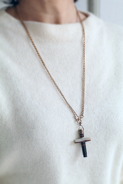 ヴィクトリアンアゲートクロスペンダント イギリス アンティークストリュフ