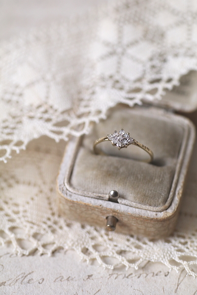 メレダイヤ　ダイヤシェイプリング　イギリス　アンティークストリュフ 202602025