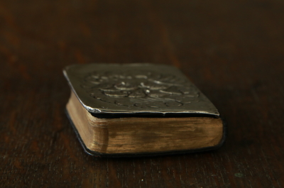 エンジェルズヘッズの銀装丁　コモンプレイヤー　聖公会　祈祷書　イギリス　アンティークストリュフ