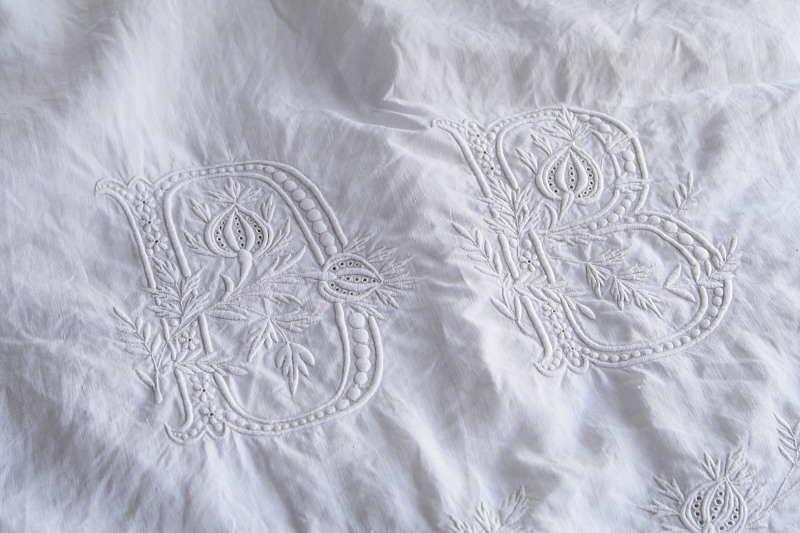 エンブロイダリー　ファインリネンシーツ　フランス　アンティークストリュフ
