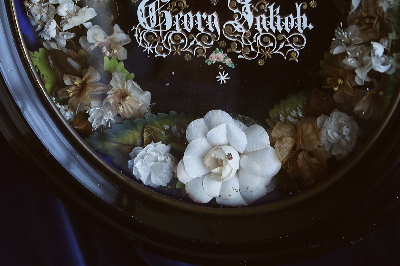 天使のメモリアルアートフレーム クロスターアルバイテン　天使　ドイツ・オーストリア アンティークストリュフ