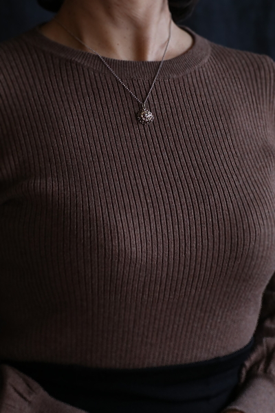 ローズカットダイヤモンド　シルバーペンダント　ヨーロッパ　アンティークストリュフ