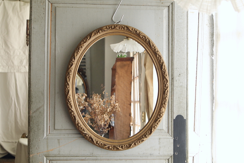モールディングフレームオーバルウォールミラー　イギリス アンティークストリュフ