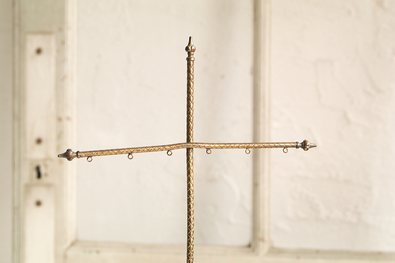 ブラスのフェイススクリーンスタンド　イギリス　ヴィクトリアン　アンティークストリュフ