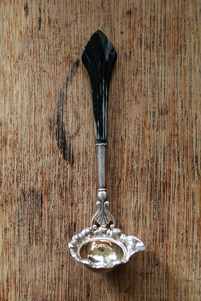 ウッドハンドルシルバースモールレードル　Cohr　デンマーク　アンティークストリュフ