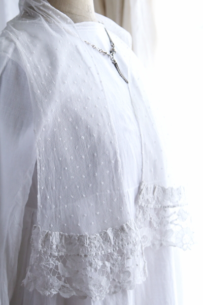 花のボビンレースチュールスカーフ　イギリス　アンティークストリュフ 20250715