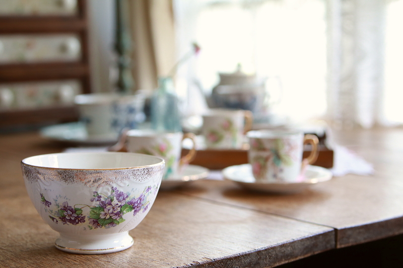 スミレのカフェオレボウル　Boch Frers Keramis ベルギー　アンティークストリュフ