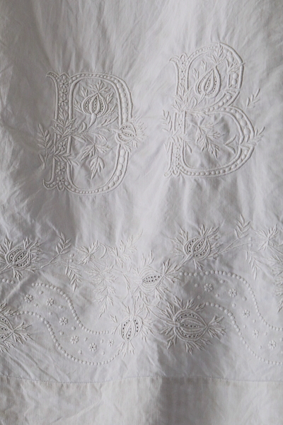 　エンブロイダリー　ファインリネンシーツ　フランス　アンティークストリュフ 20250722